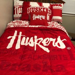 Meet your Posher, Nell